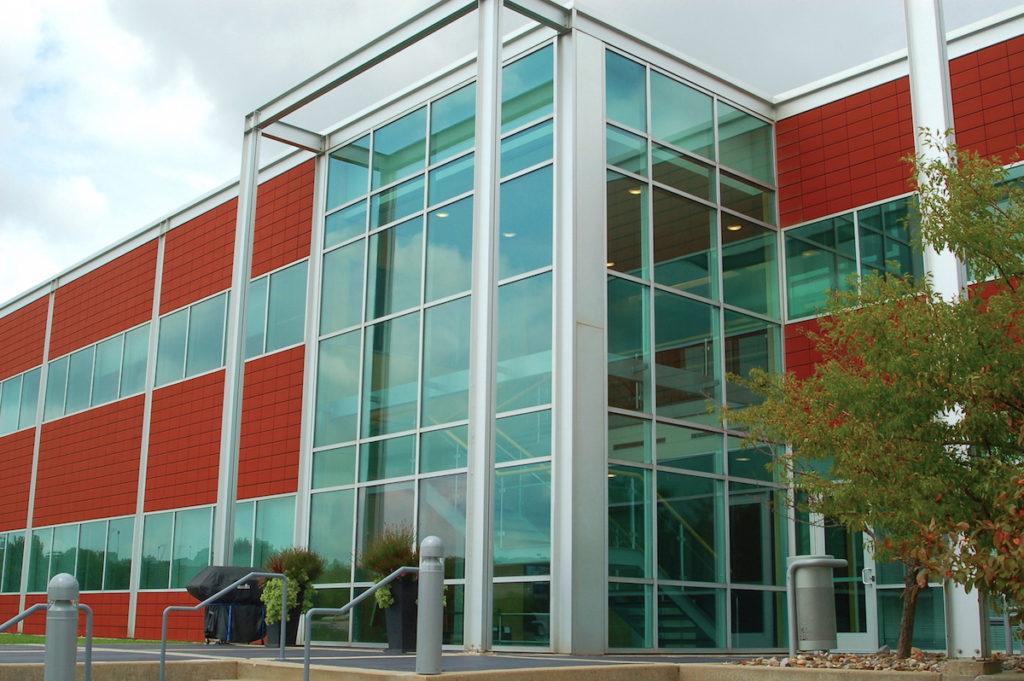 Hubbell Corporate Expansion Elite Glass and Metal